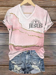 Camiseta informal con cuello en V y estampado artístico de fe con la cruz cristiana "Comienza hoy con Jesús" para mujer
